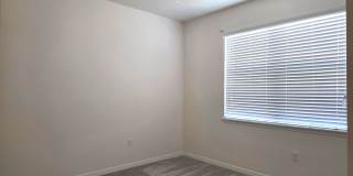 Pet Friendly Home in Southern Ridge Gallery 9