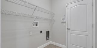 12826 WOODMERE CLOSE DR Gallery 16