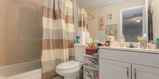 6768 SW 39th Ct Gallery 17