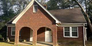 Move-In Ready Home with Spacious Backyard  Prime Location Gallery 1