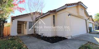 Updated 3bd/2ba Home near Cosumnes River College Gallery 1
