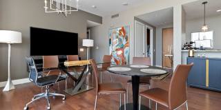 610 E Market St #2915 Gallery 9