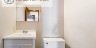3 Bed 1.5 Bath House in Convenient Location Gallery 15