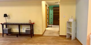 Spacious Garden-level Condo with Kitchenette in North Boulder Gallery 7