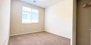 Wonderful one-story single-story property Gallery 13