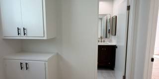8535 Lookout Mountain Ave Gallery 24