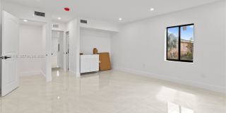 15920 Northwest 17th Court Gallery 27