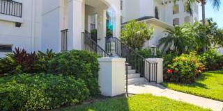 BEACH CLUB***BREAKWATER OF PELICAN BAY***3 BEDS/2.5 BATHS***FURNISHED SEASONAL*** Gallery 14