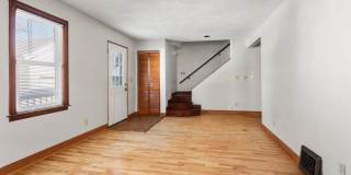 4 Bedroom House in Appleton Gallery 3