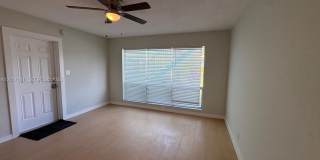 3212 NE 7th Pl Gallery 2