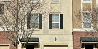 Luxury 4 bedroom/3.5 bathroom Townhome Near The St. Johns Town Center Luxury 4 bedroom/3.5 bathroom Townhome Near The St. Johns Town Center Gallery 1