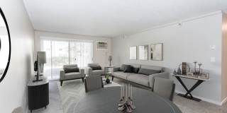 Hillcrest Place Gallery 14