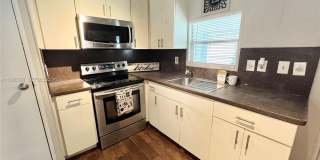 10550 W State Road 84 Gallery 1