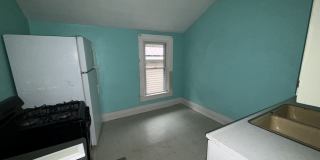 512 West Marion Street - B Gallery 1