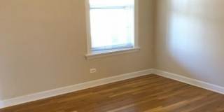 7462 North Greenview Gallery 6
