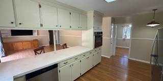 Spacious 4 Bedroom Home with Bonus Room & Large Fenced Backyard Gallery 7