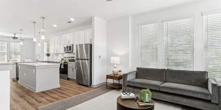 Accent Southrail Gallery 11