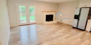 2 Living Areas - Battlefield Mall Area 2 Living Areas - Battlefield Mall Area Gallery 1