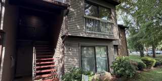 10 Lexington Court Gallery 1
