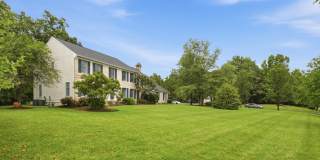 7707 LAKE GLEN Drive Gallery 56