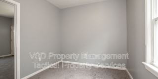 3651 E 55 St Gallery 10