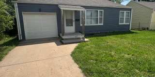 Charming 2 Bedroom 1 Bathroom Home located Northeast Wichita-Move In Ready Gallery 1