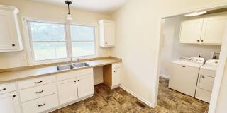 804 E Clark Gallery 8