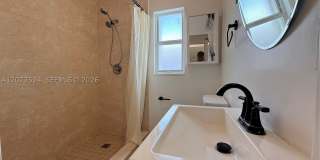 2630 SW 31st Pl Gallery 2