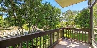 9 Madrona Gallery 23