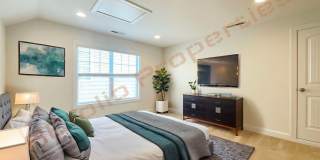 Beautiful 5 Bedroom End Unit Townhouse with 1st Floor Guest Suite and 3rd Floor Loft or 5th Bedroom with Full Bathroom and EV Charger in Garage in Overlook @ Amberly, Cary, Available Oct 5! Gallery 28