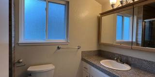 Short walk to the Beach / Available Now / Pets Welcome Gallery 15
