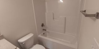 Beautiful 3 bedroom home Gallery 25
