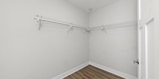 447 Roger Williams Ave Gallery 7