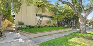 525 N Sweetzer Ave Gallery 1