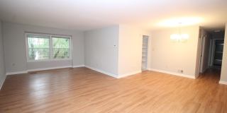 2026/2027 Loyola off-campus 2bd/1.5ba Condo Near Loyola  NDM! Available 6/9/2026 Gallery 1