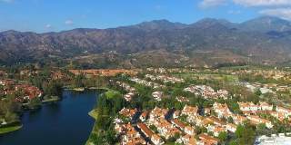 Updated & Furnished 3BR Townhome with Loft & Lake Access Gallery 59