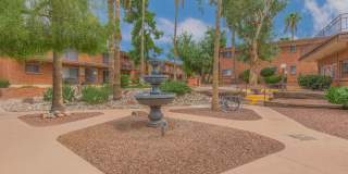 Country Club Apartments Gallery 21