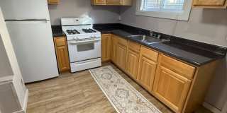 Charming 2 Bedroom Home in Point Breeze, South Philly Gallery 1
