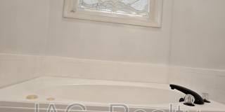 3004 Honor Court Gallery 21