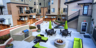 Uptown Broadway Gallery 10