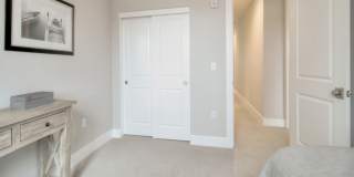 109 Tiger Lily St Gallery 8