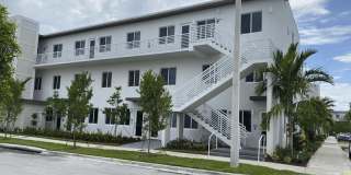 6425 Nw 103rd Pl Gallery 1