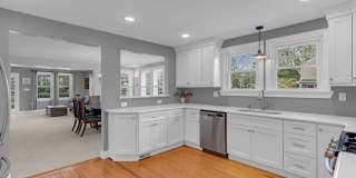 115 Grassmere Avenue Gallery 17