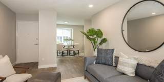 The Davenport Gallery 19