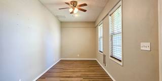 3 Bedroom | 2 Bathroom | 2 Car Garage | Fenced backyard | Nixa MO! | Nixa Schools! Gallery 21