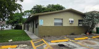 2736 NW 15th Ct Gallery 1