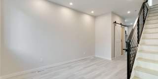 614 HOFFMAN Street Gallery 5