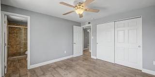 14009 N 37TH Place Gallery 20