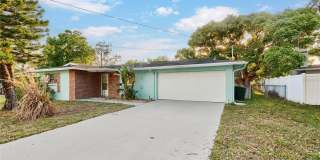 1248 LAZY LAKE ROAD W Gallery 1