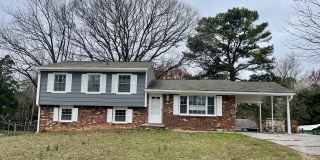 Remodeled 3 Bed/2.5 Bath w/ Laminate Hardwood Throughout...NO Carpet! Gallery 1